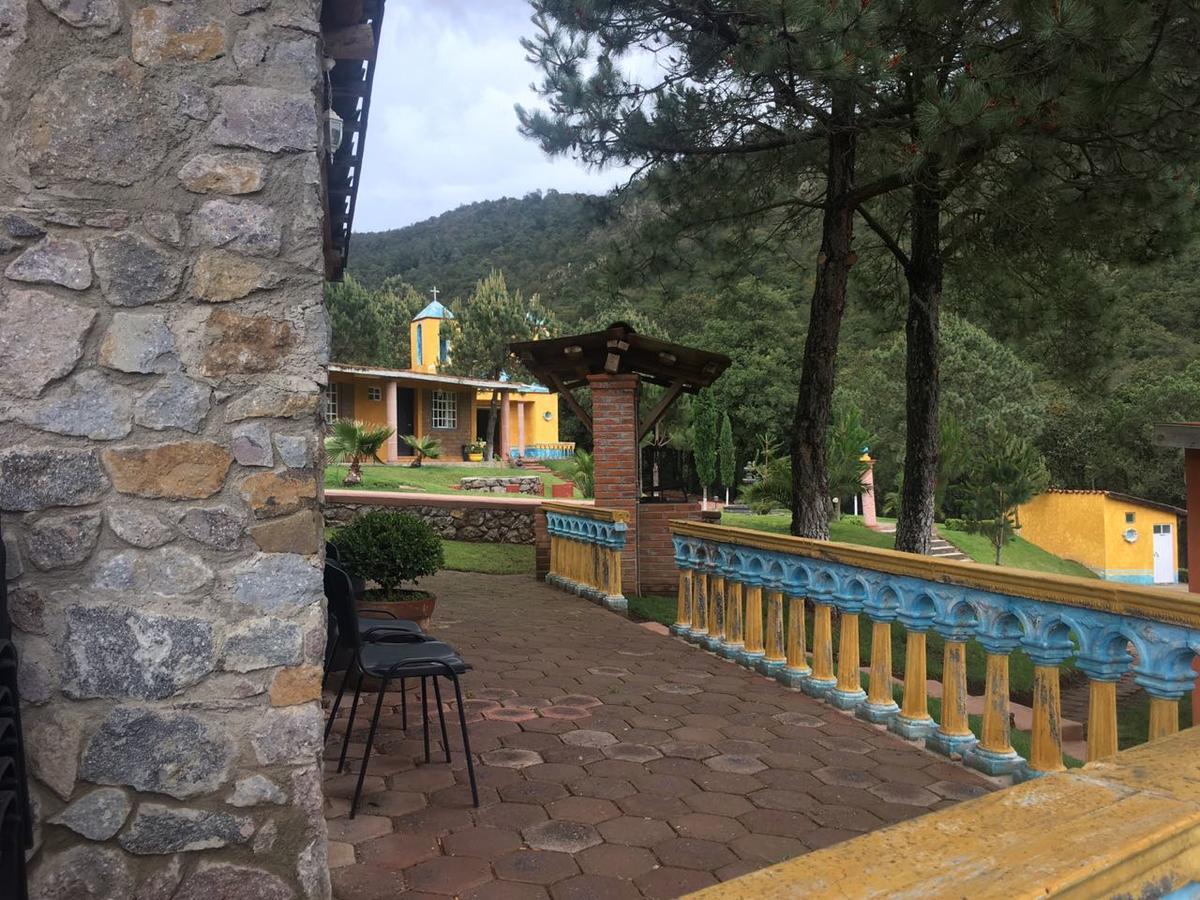 Готель Rancho Escondido Casa Goyri Tlaxco Екстер'єр фото